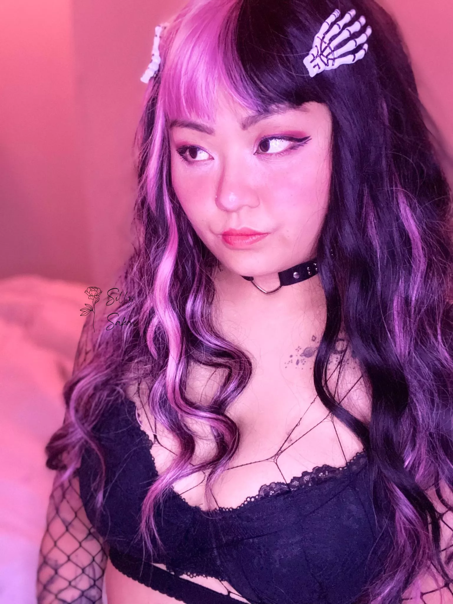 The spooky hair clips come out for halloween posted by SillySakai