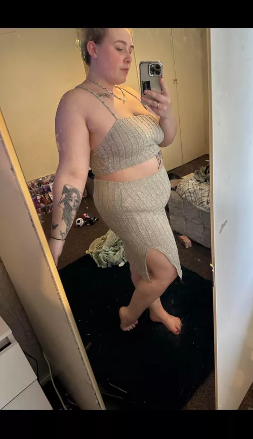 Who thinks I should try and out grow this skirt 🐷🐷🐷 by Kk22booo