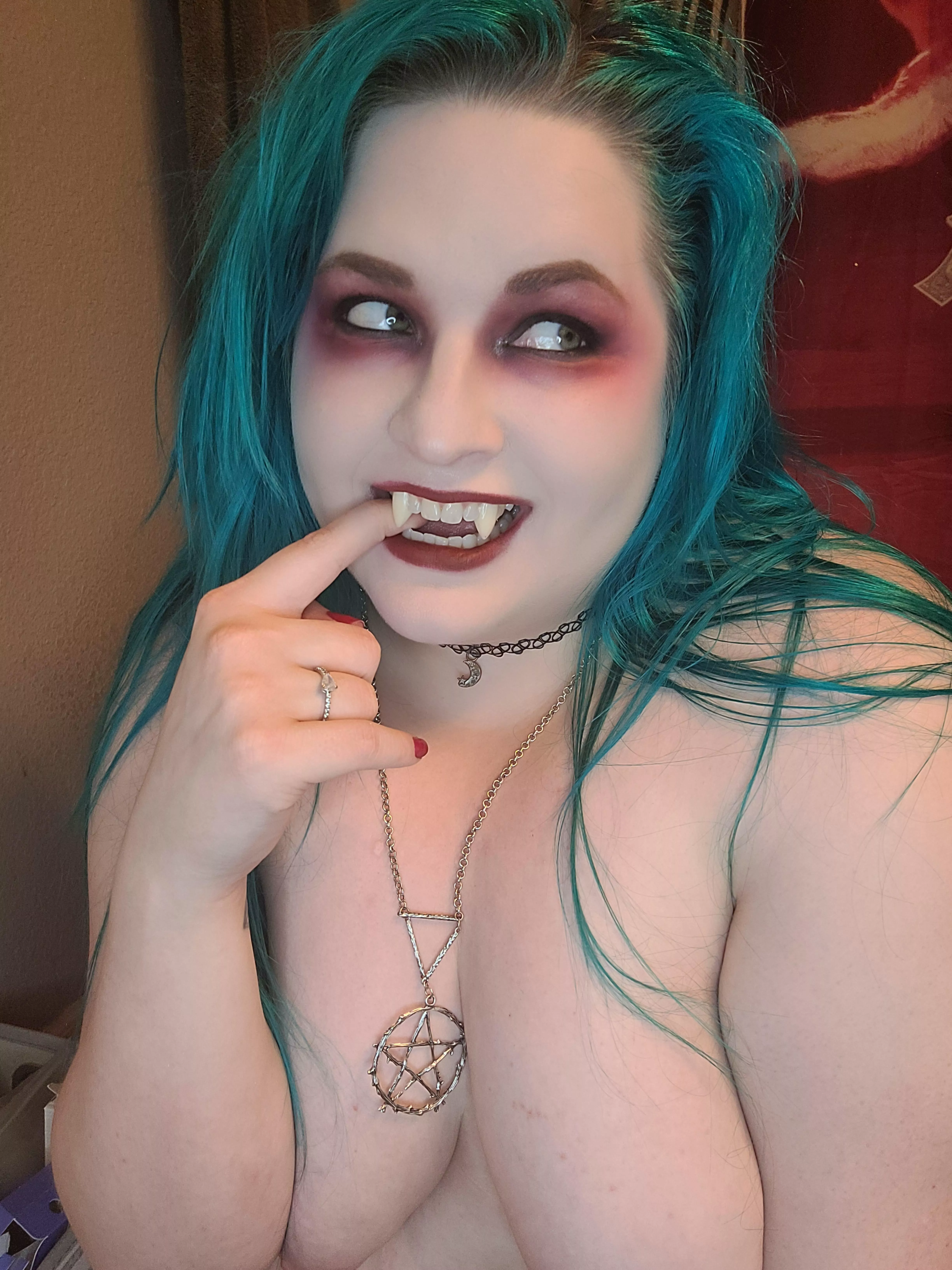Would you let me suck it? posted by shyysuccubus