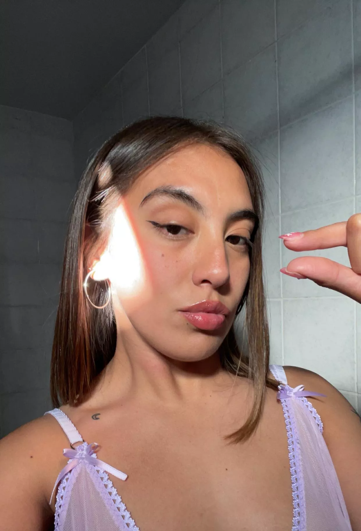 Would you squirt when you see how I expose you in a group of goddesses? posted by sydneygoldie7