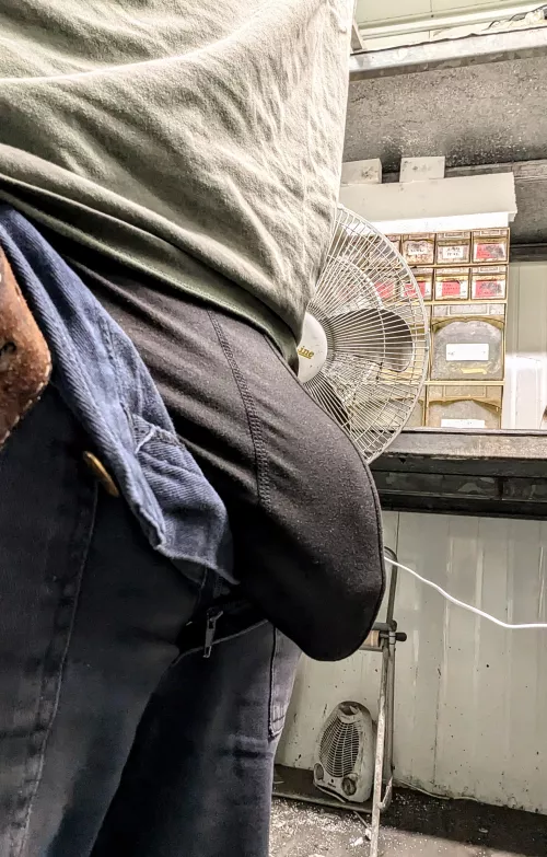 (42) gotta let the big guy out every once in while  by AMPE82