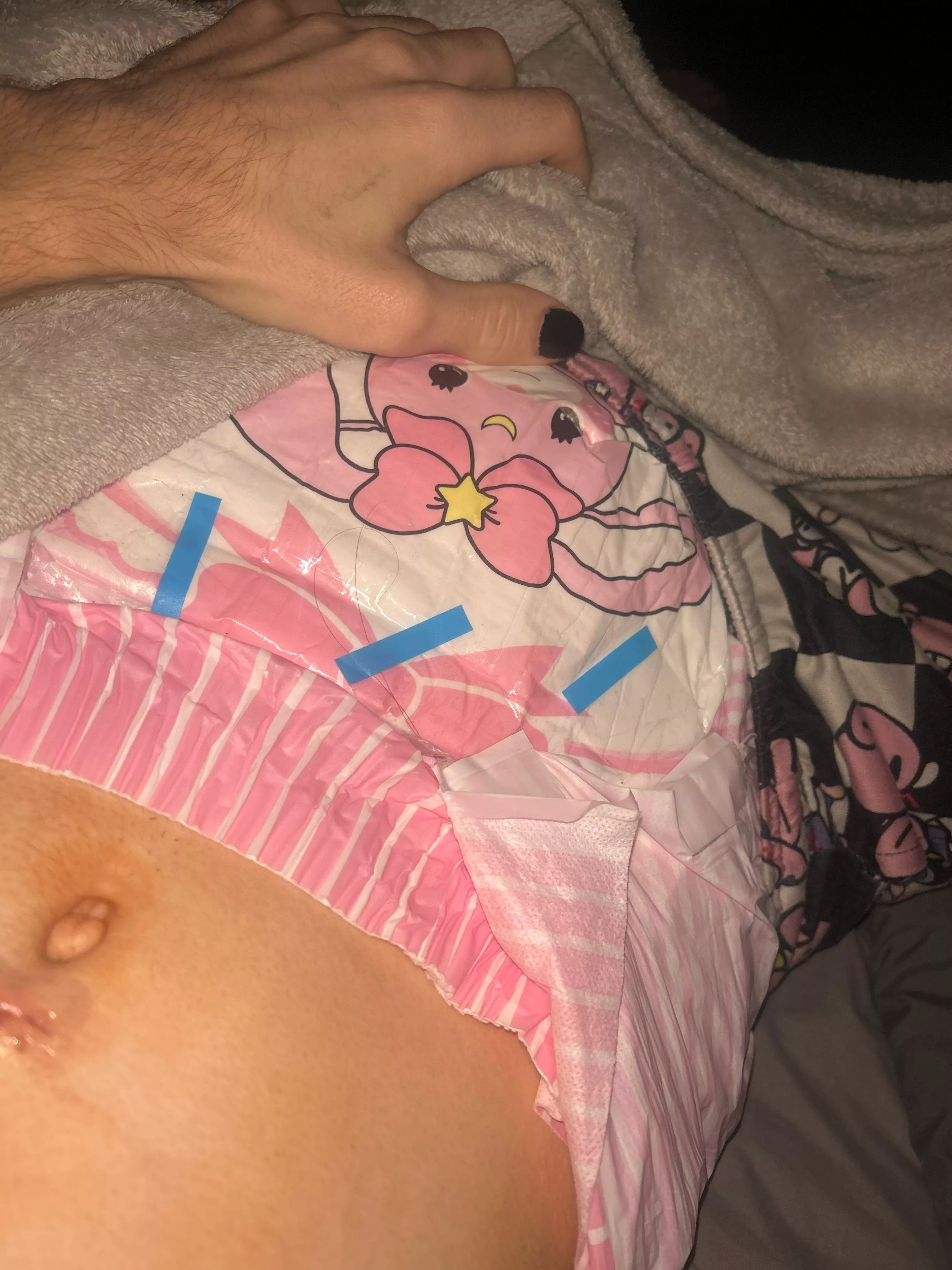 first time posting, decided to pad up since i had surgery this morning  posted by lilbxbybxy