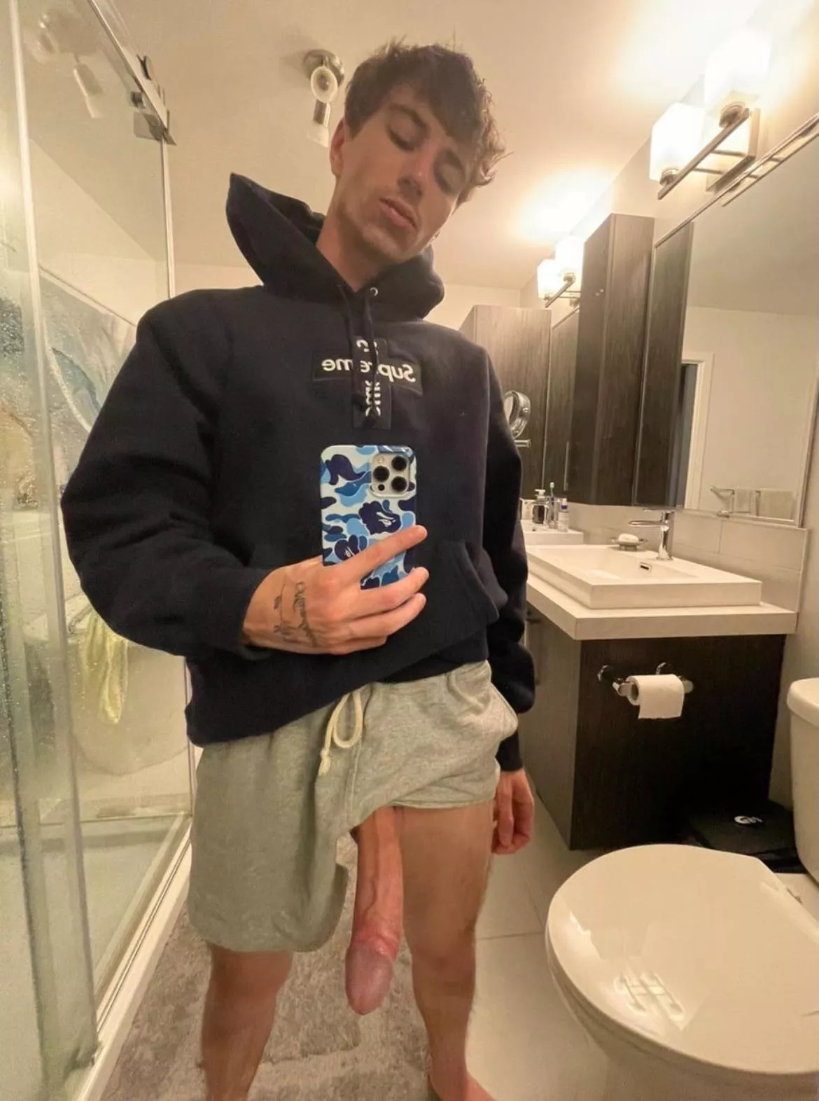 Fit Young Stud  posted by D8ATHP