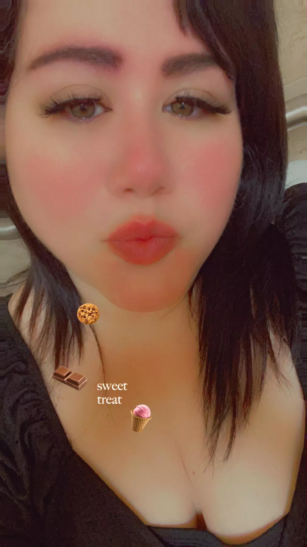 Happy Tuesday  posted by havingfunforme