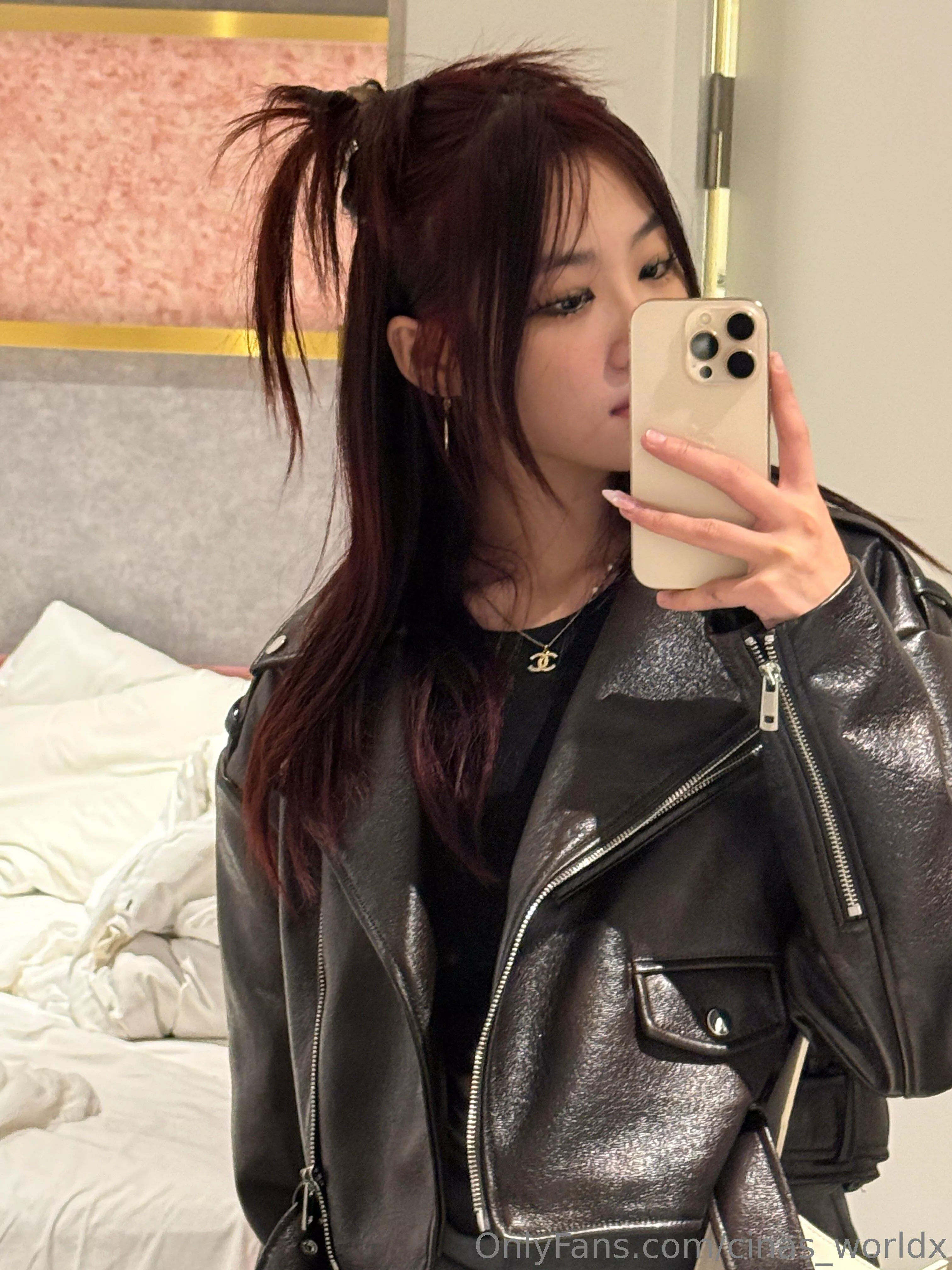 Hometownhottie posted by LactoseDairyFairy