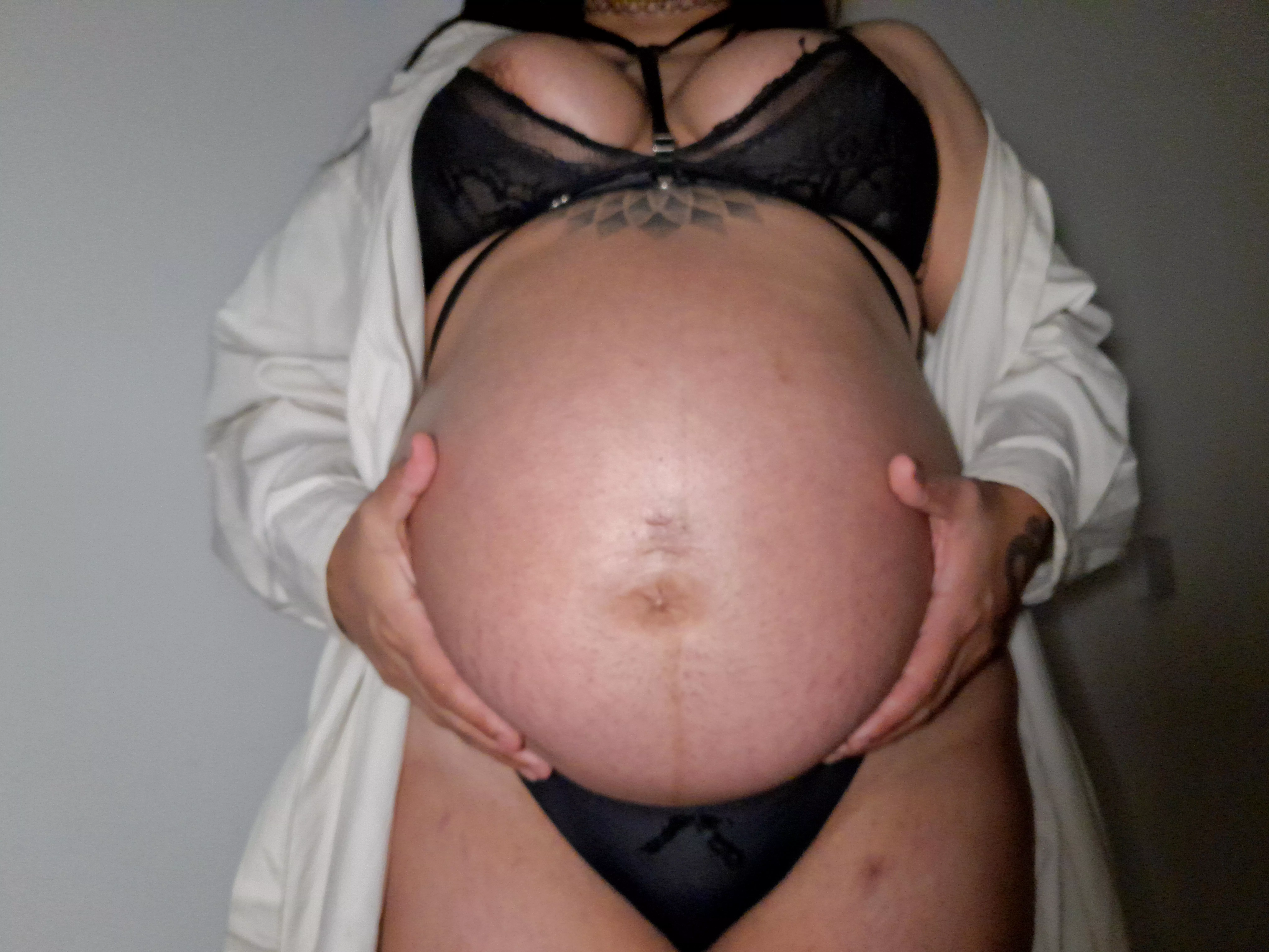 I continue to be amazed at how much a pregnant belly can grow and look better each time than the last one posted by Sweet_Field_357