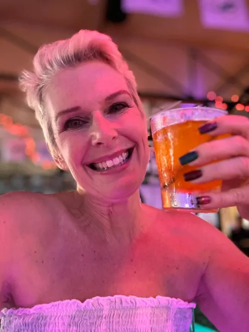 I wanna send nudes to random men, drop a ❤️ if you're game by Model_JemmaStone