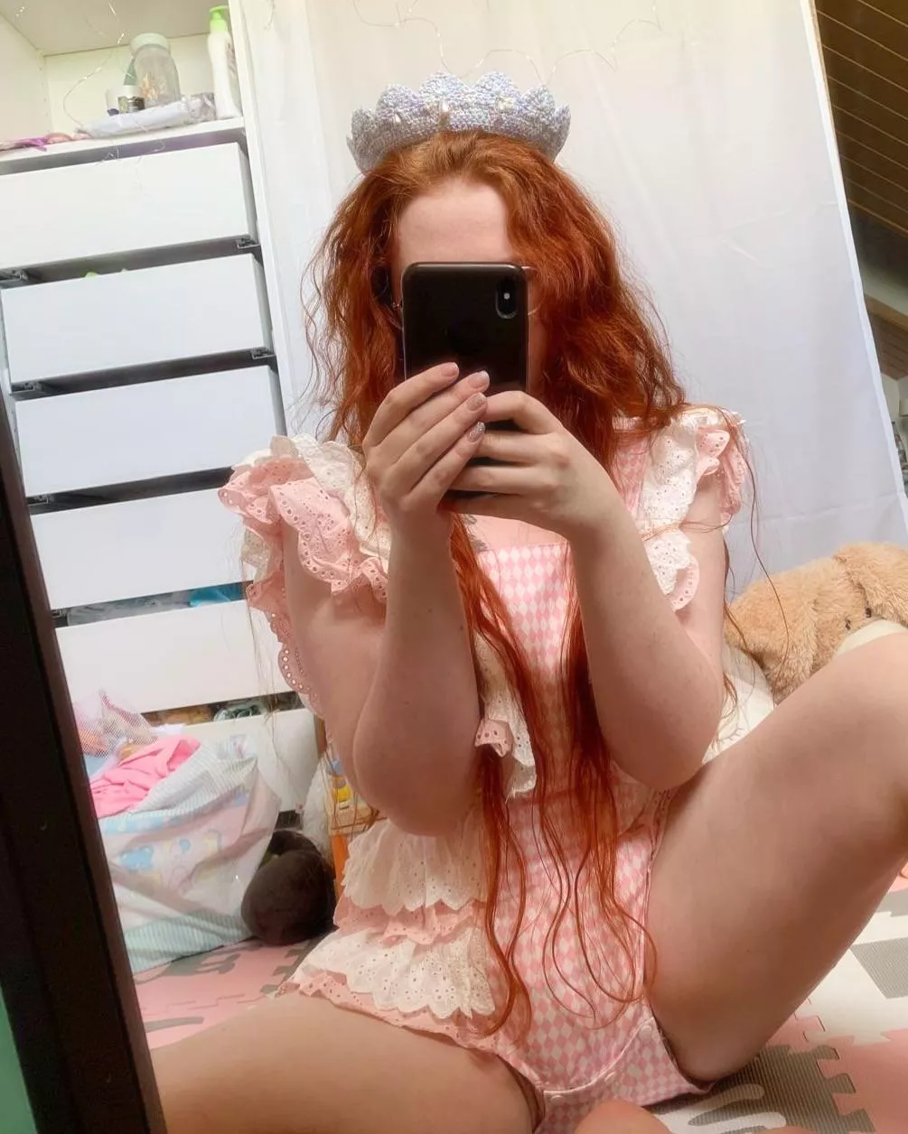 I’m a red haired Rapunzel 🎀👑 posted by LittleMarie3