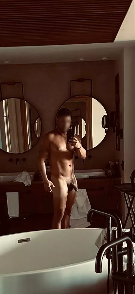 I’m ready for the night…are you?!? posted by Slow_Ad6336