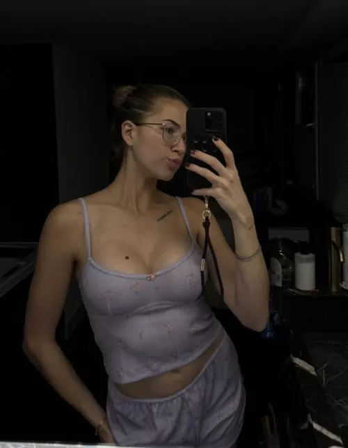 Jade Anna by NoFuture6556