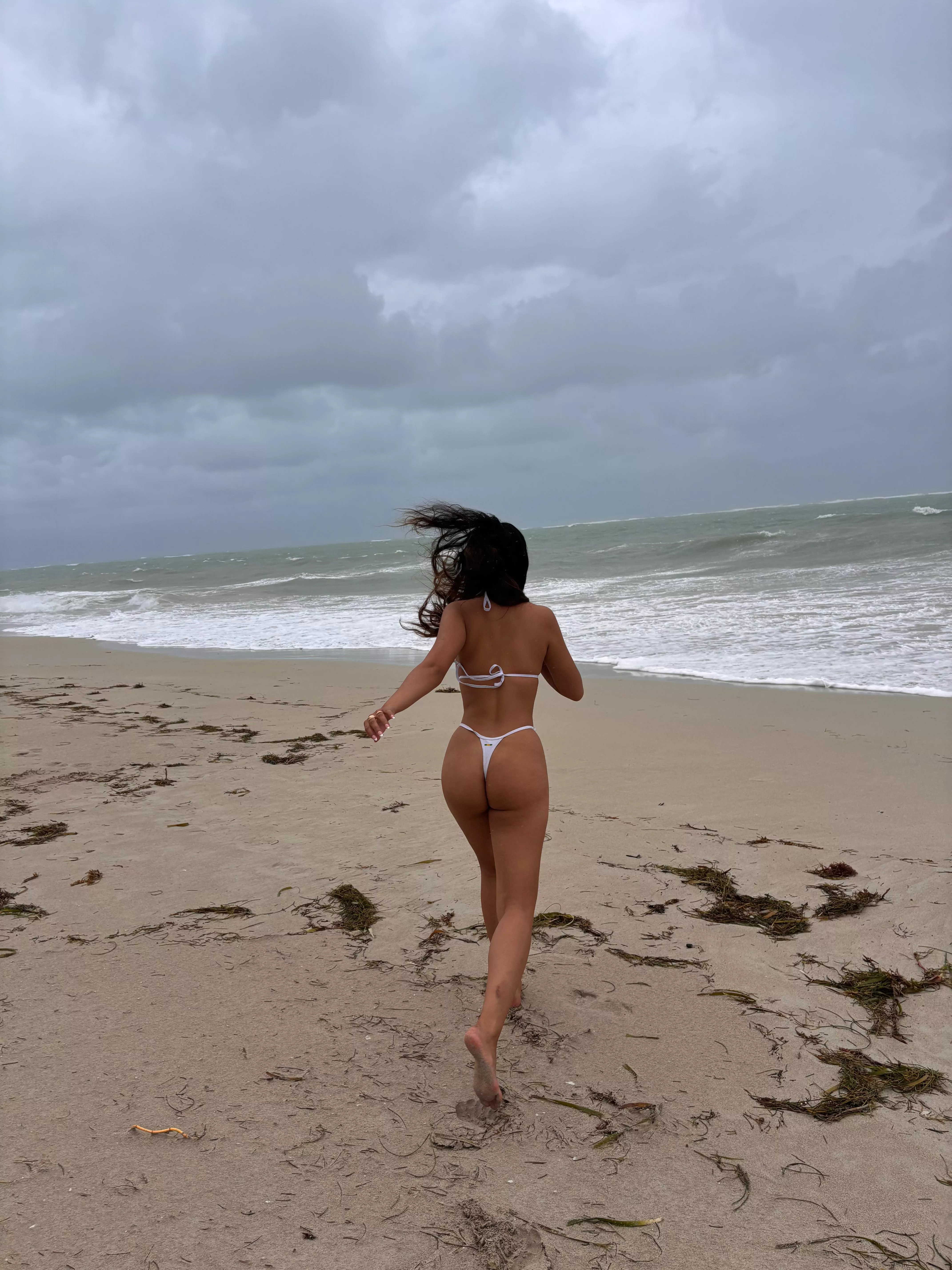 Let's go to the beach  posted by katelynjenna