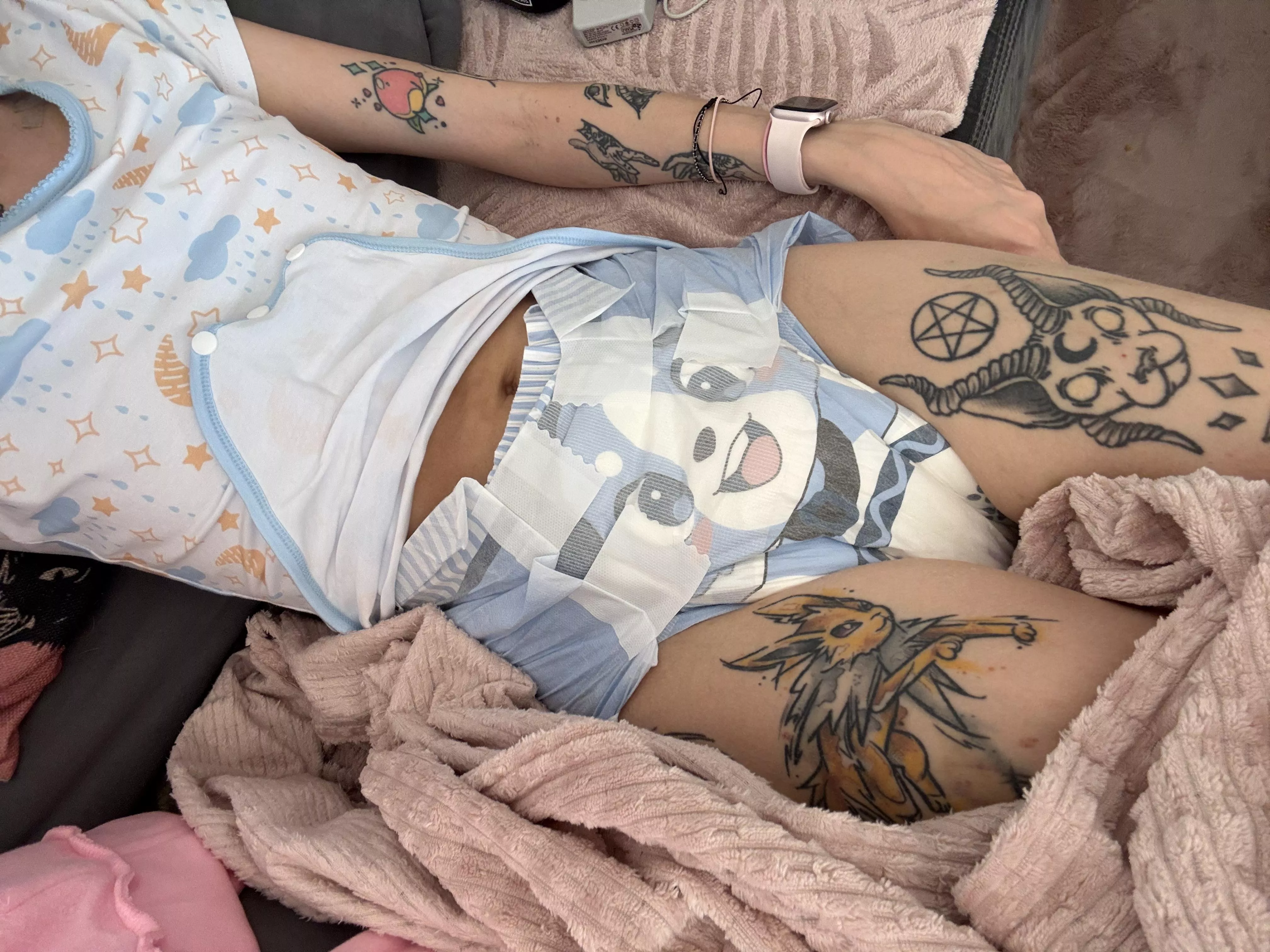 Love my new diapers😭💕 posted by suck-my-beast