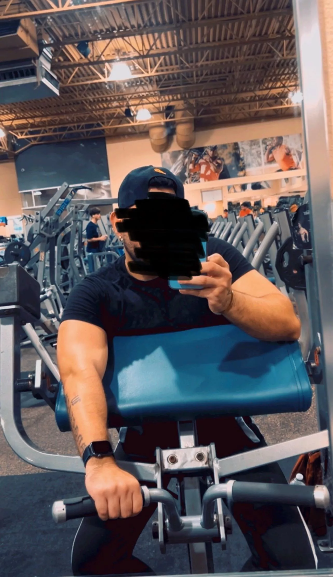 [M4FM] looking new friends ! 420friendly !  posted by Ivan305ok