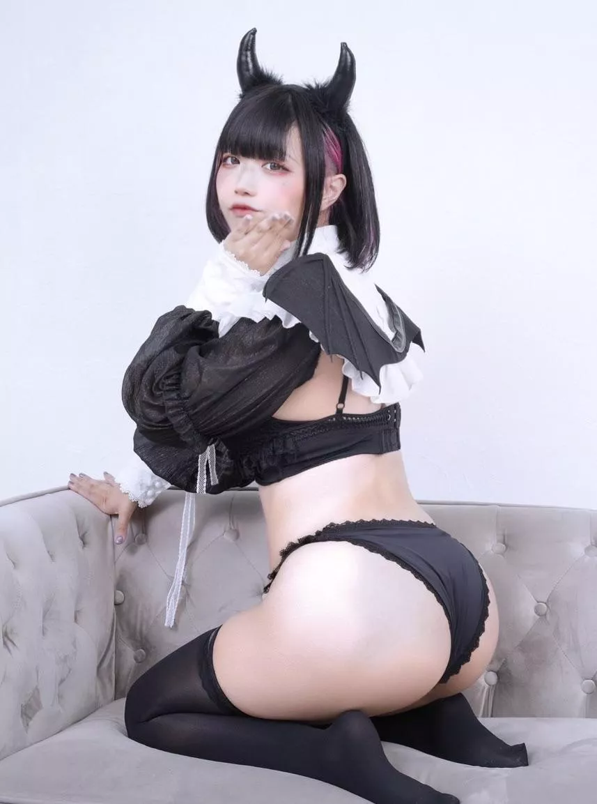 Momoka Hanazono  posted by Joshilover69