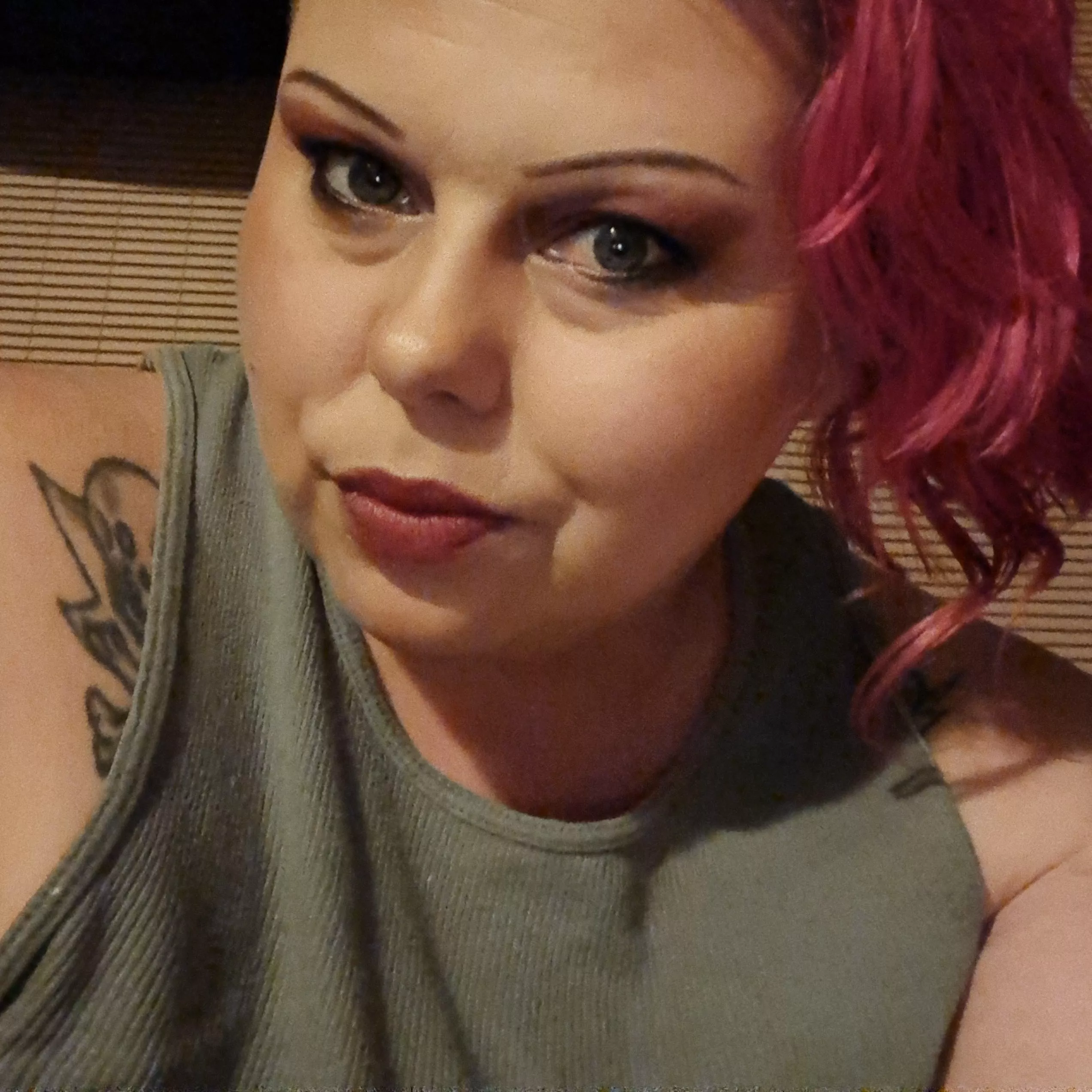 Pretty in that terrifying kinda way lol posted by daddysbabycass888