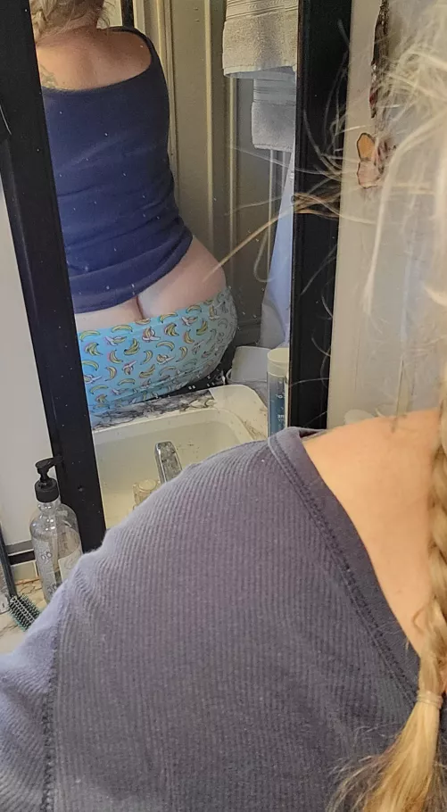 Sorry folks, half-assing it tonight... by TitsOhEmGee