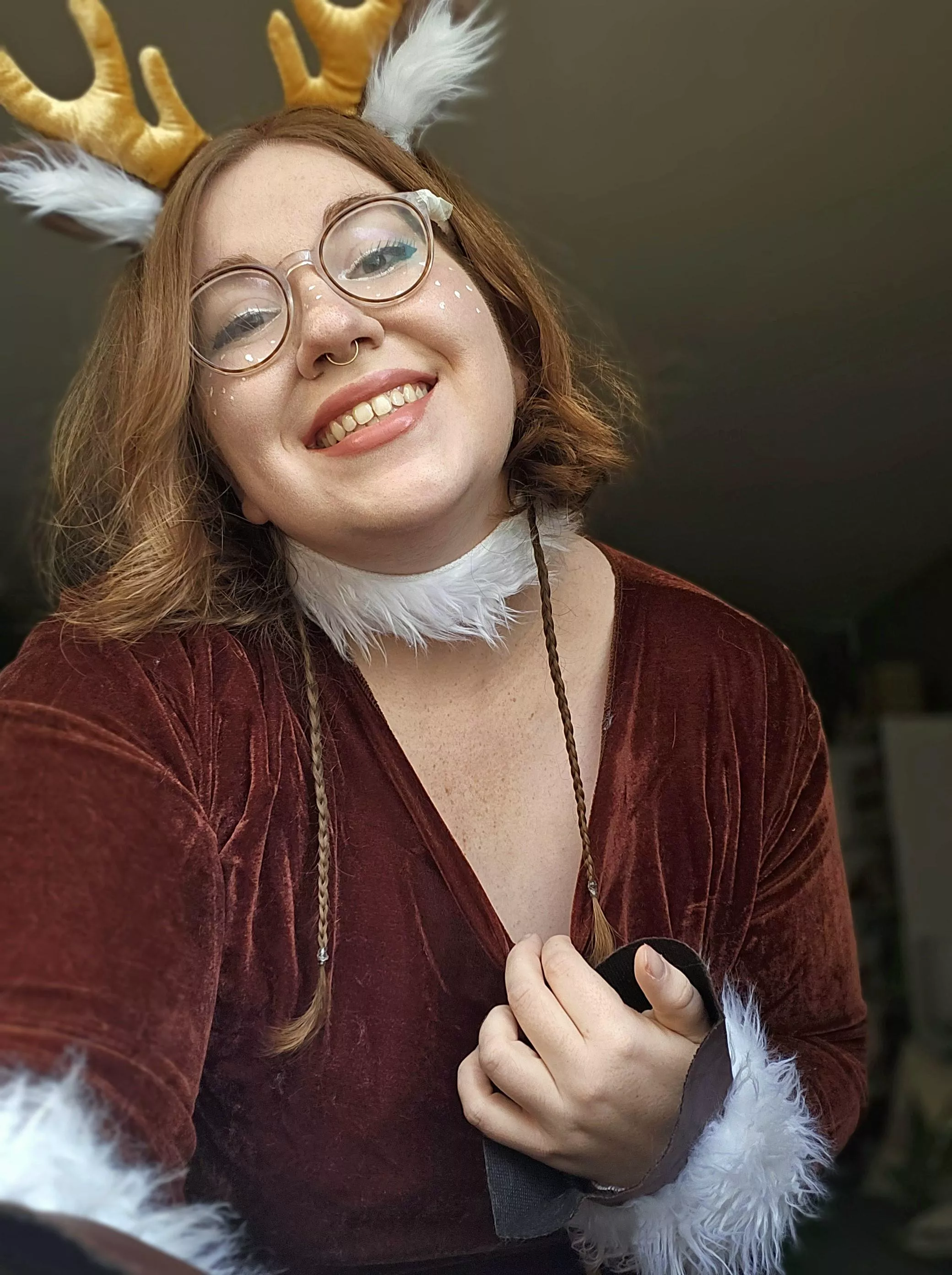 Tastiest looking deer you're gonna see today😘 posted by GingerSnapBB