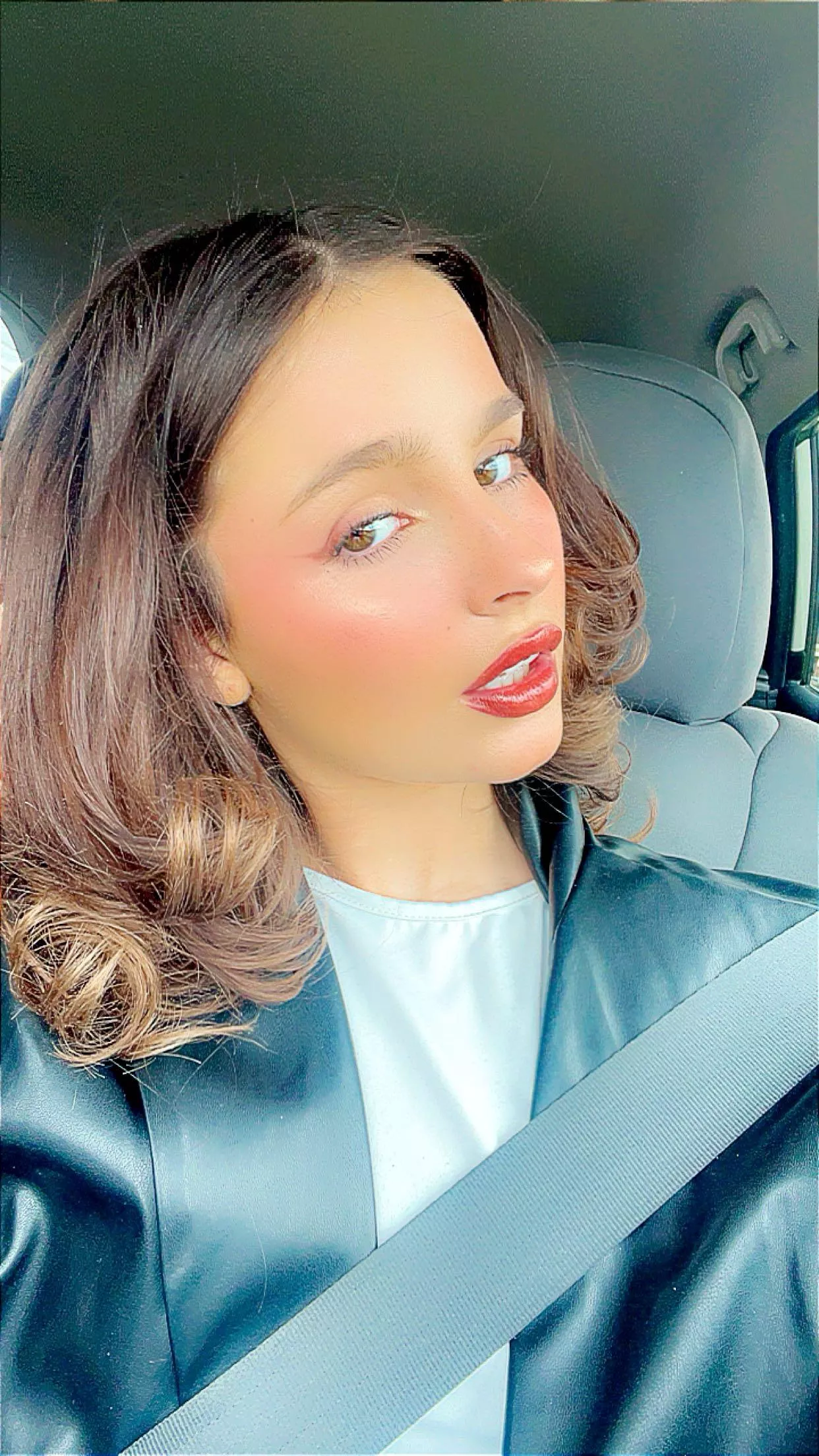 tell me whats on your mind  posted by Olivia_Snazzy