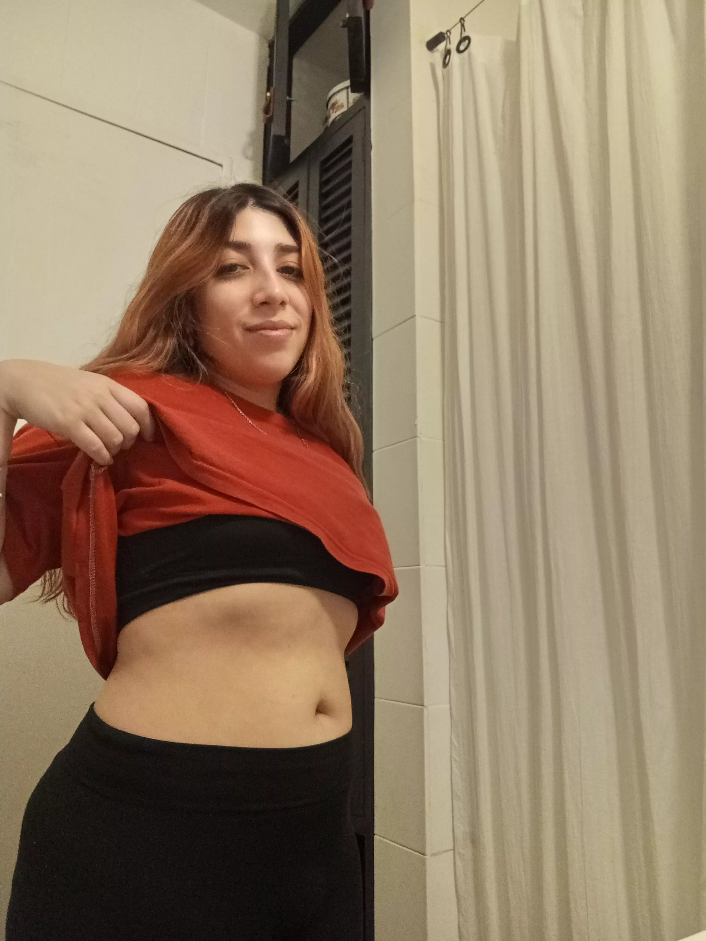 This subreddit made me think that my navel isn't that bad, let alone its depth 🤰🏻🥰 posted by little_star009