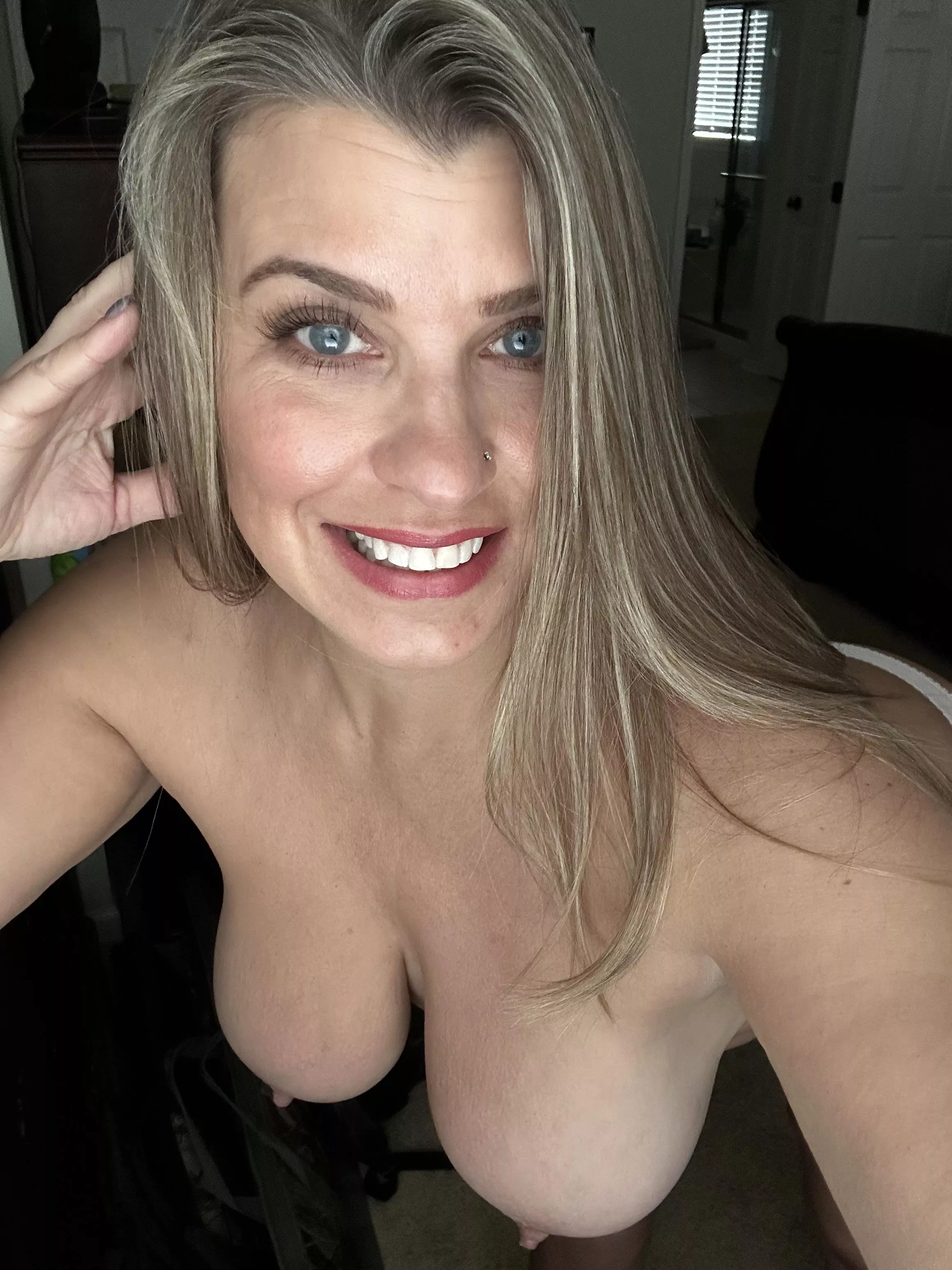 Tuesday hello and no shirts required posted by DoubleDGamerGirl