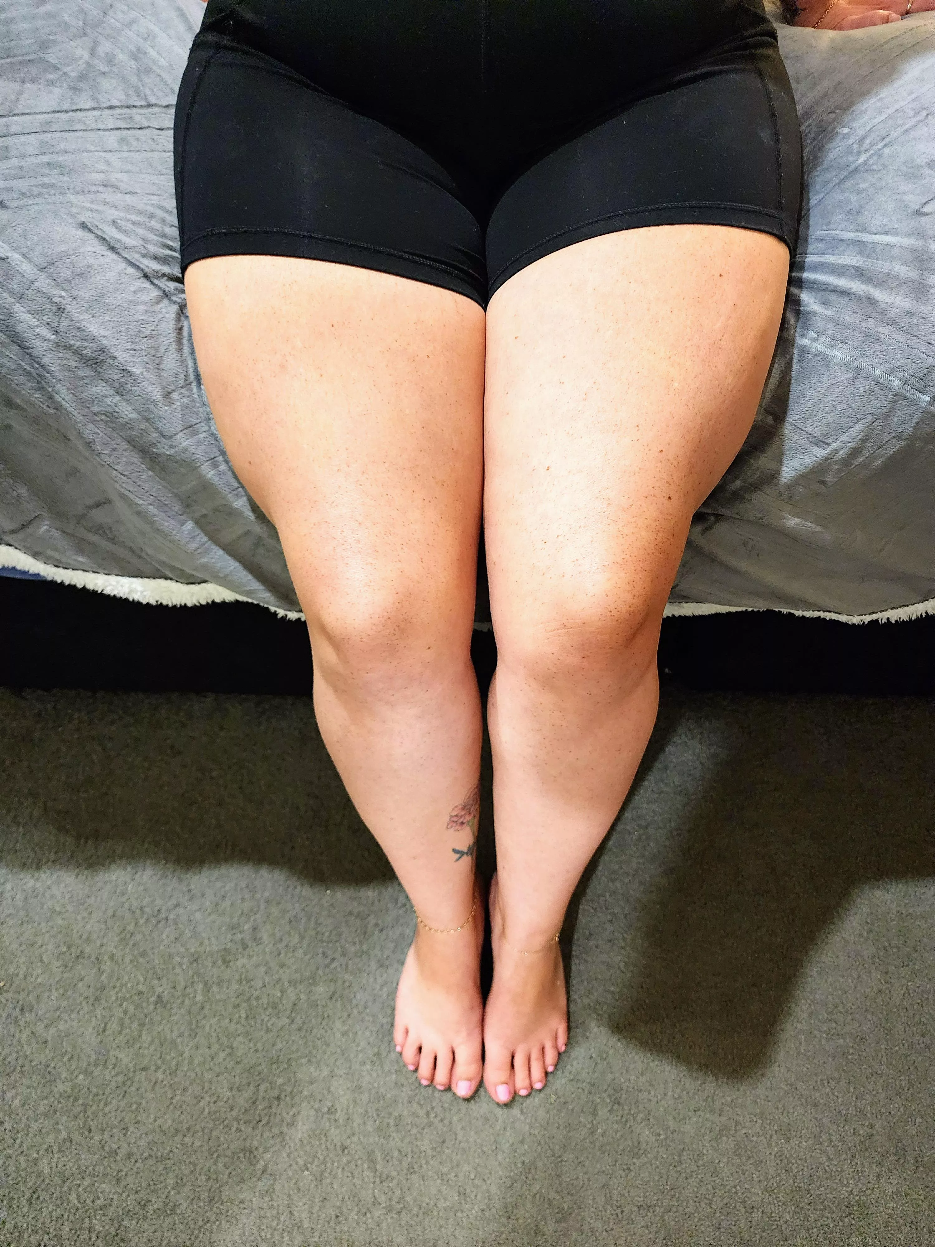 What do you want to do to my feet? posted by DesiredVixen