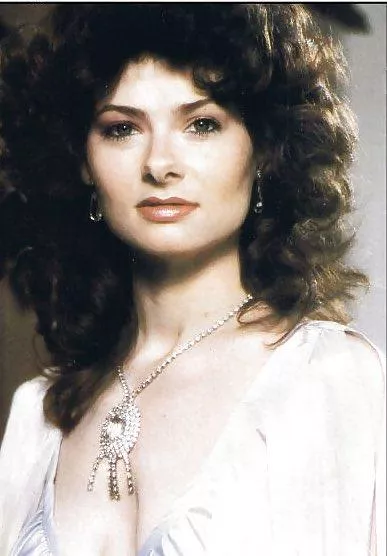 Who is she ? posted by ThongPo_007