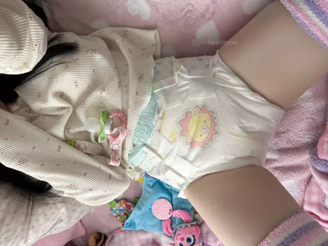 woke up dry, see! :O by pampermew