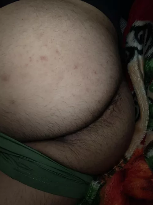 23 yr SoCal - tempting to spit on it bro ? 😈 hmu by Sad-Rule-3662