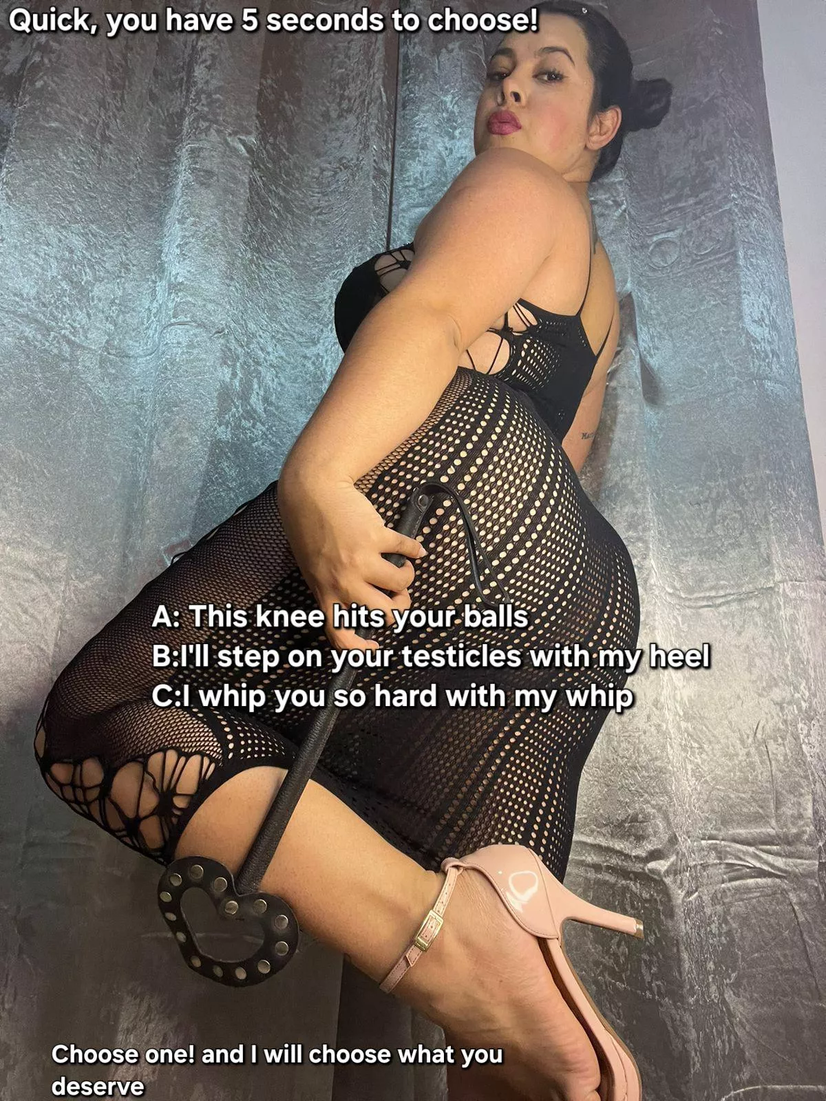 A difficult and quick choice posted by LULI_HOT01