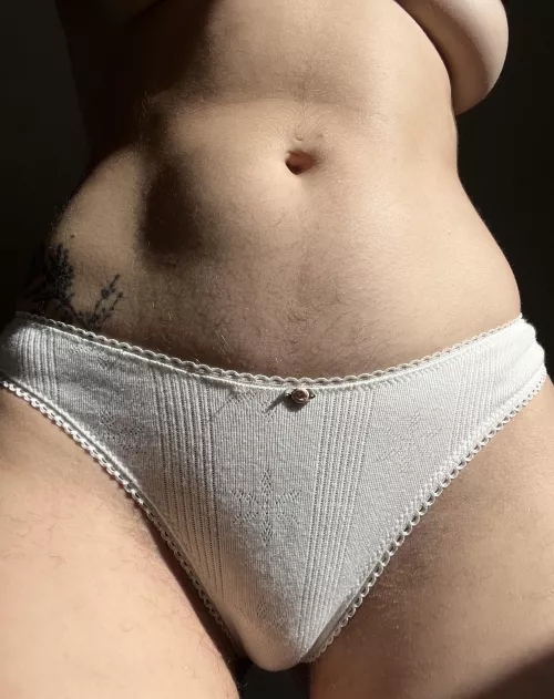 Afternoon delight  by maplesyrup_girl