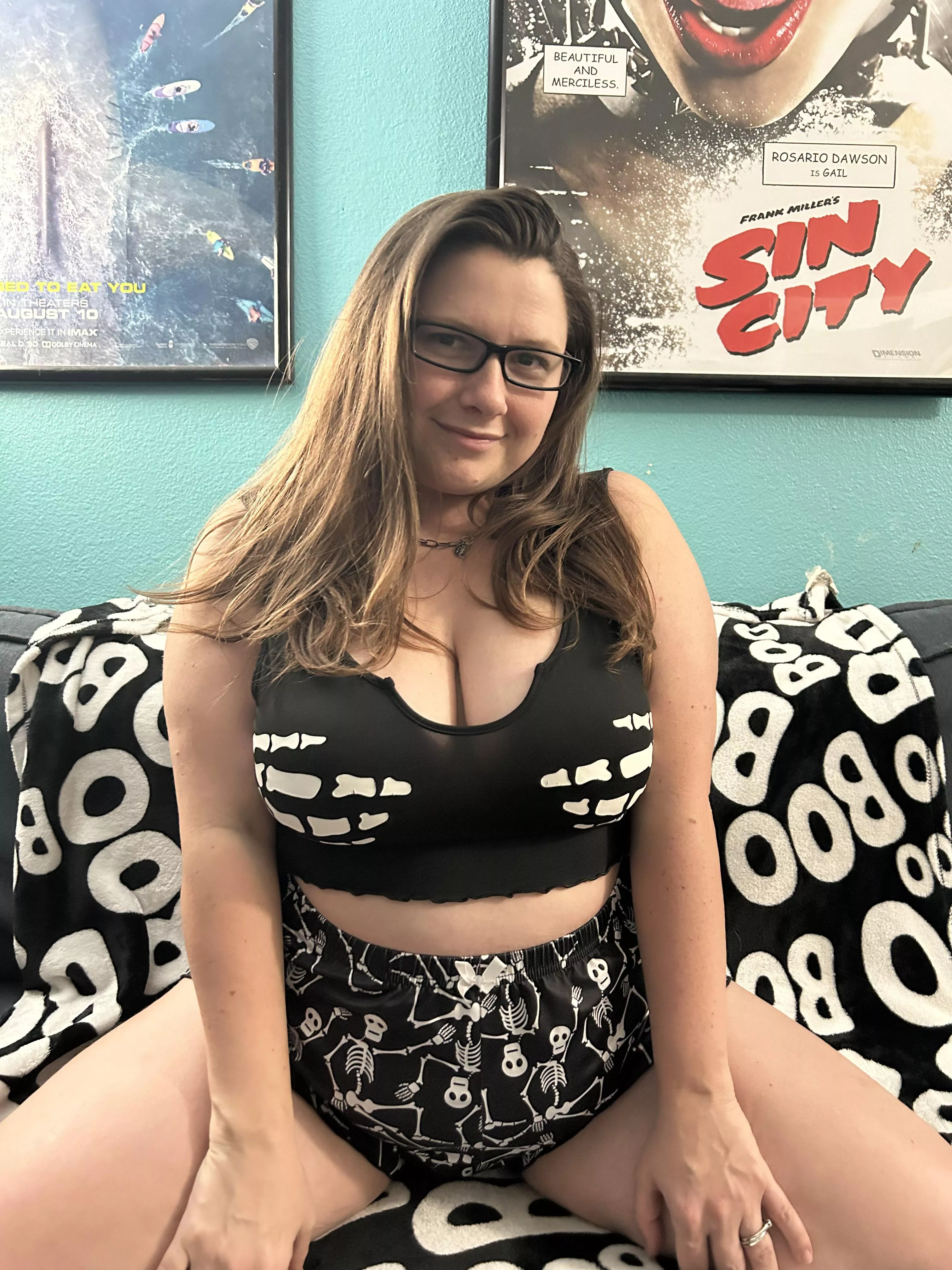 F33…mom of 3, what do you think? posted by Pixiefeet169