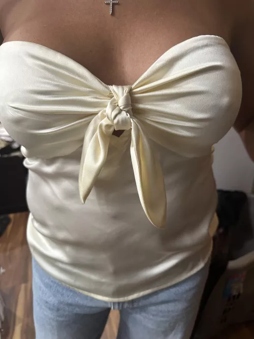 Gm pokie, Mia by Only-Writing-4005