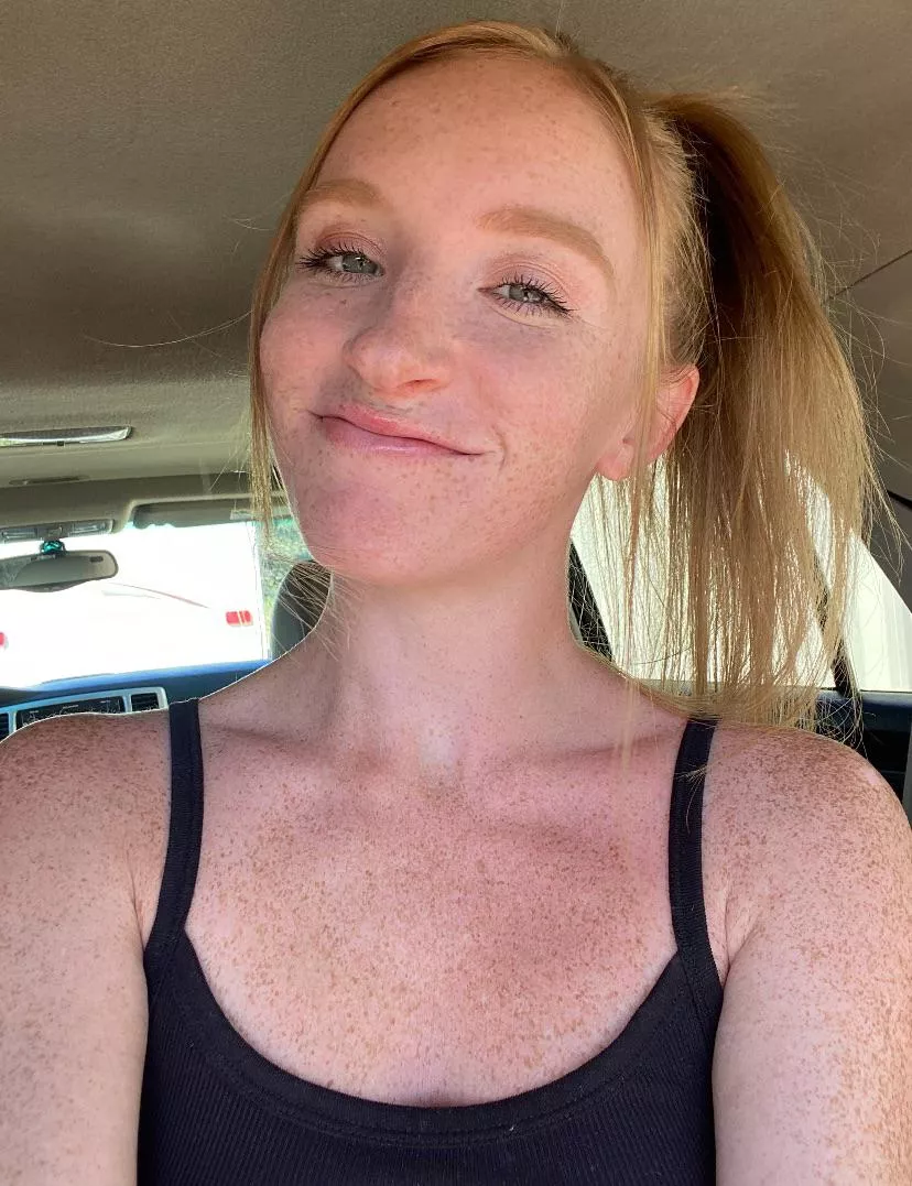 I don’t like my hair up but everyone else does  posted by Nervous_Wrongdoer_82