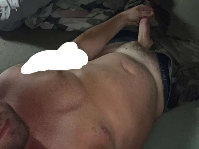 I have a fantasy of getting sucked off in public in a car or not either way and even better if it’s someone’s wife  any takers? by Negative_Mud6329