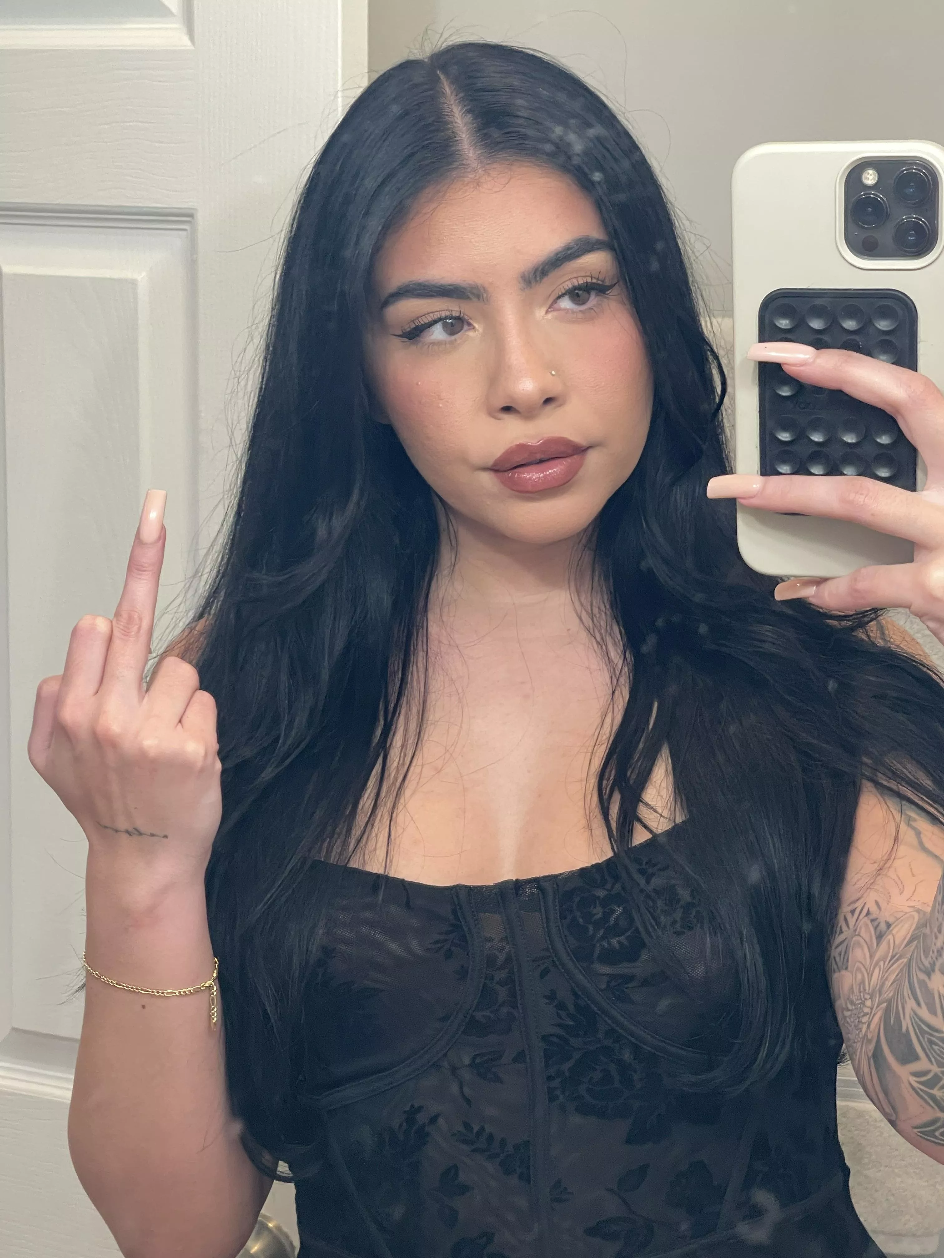 If you’re obsessed with my face, I completely understand  posted by worshipaakari