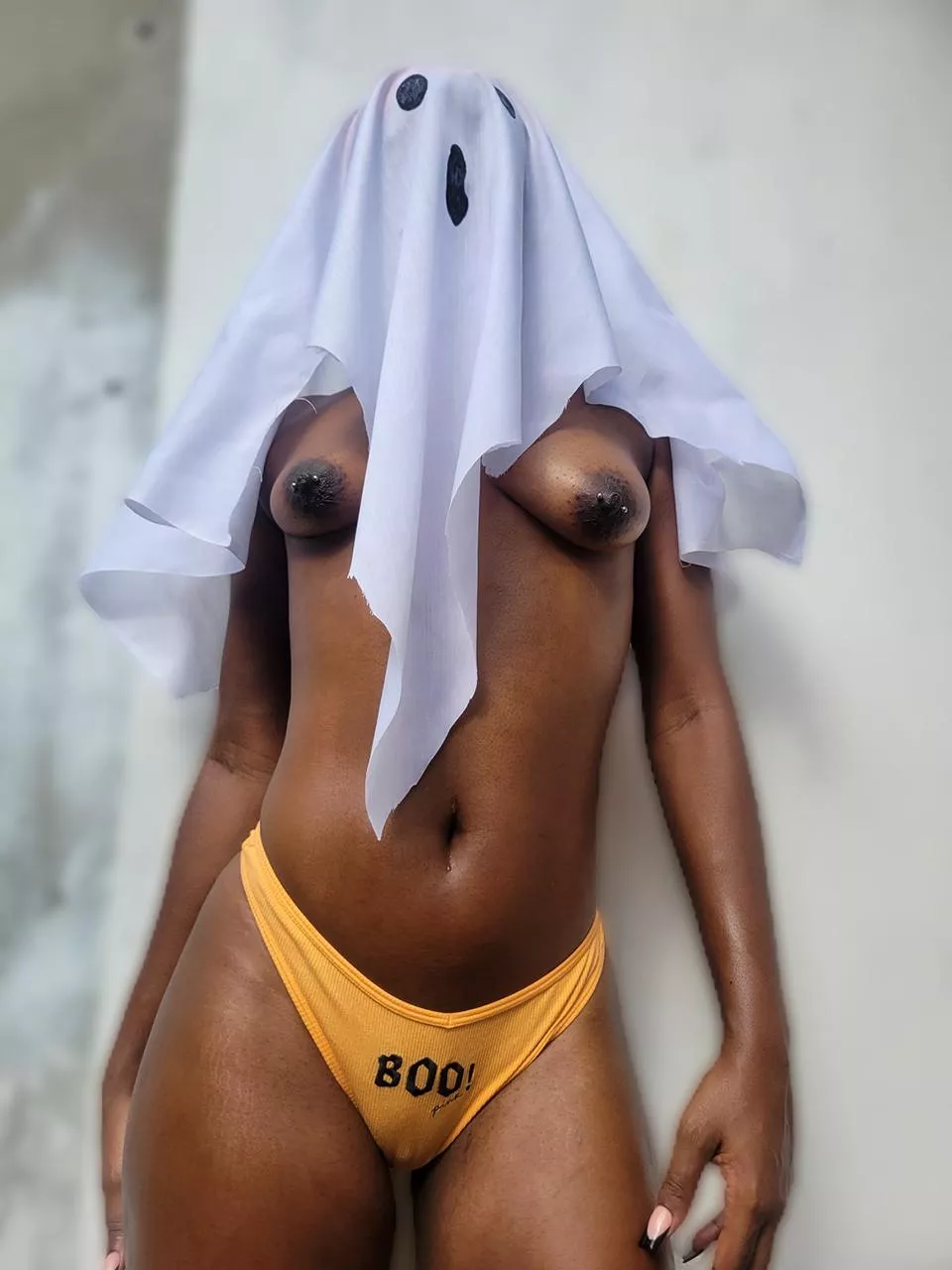 I'll give you a Halloween you'd never forget  posted by Islandgoddess777