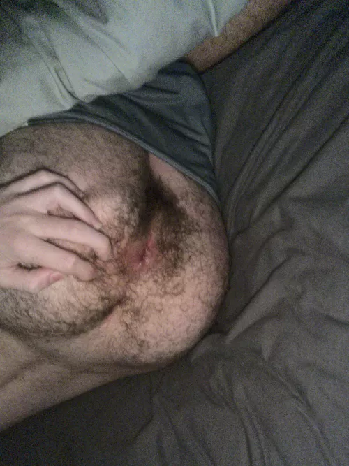 My pink hole need some tongue👅 by Hefty_Time9668