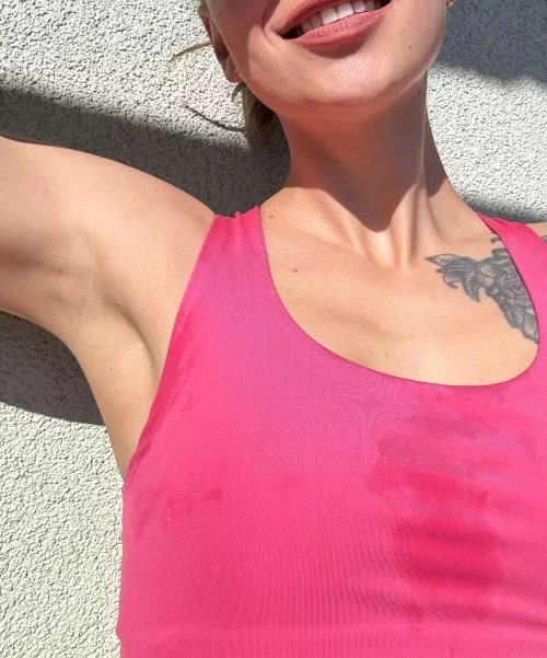 My sports top got all wet after running outside by SaraLoveCoockie