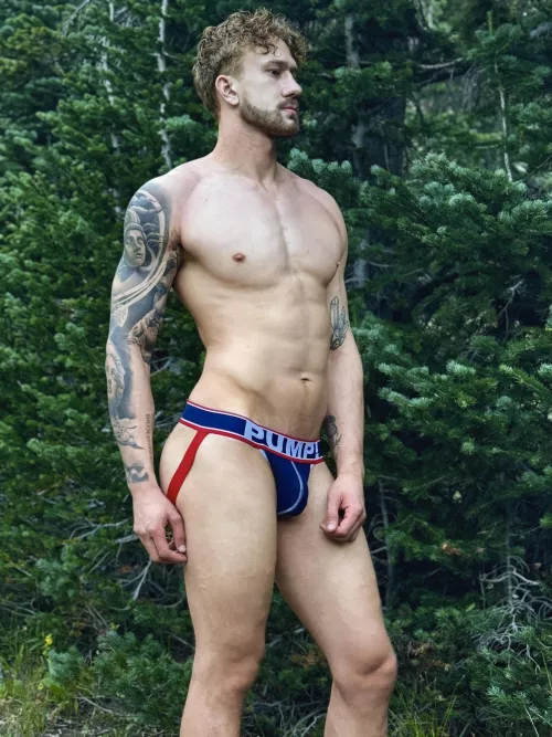 Perfect for hiking in the woods by BiGuyJordie