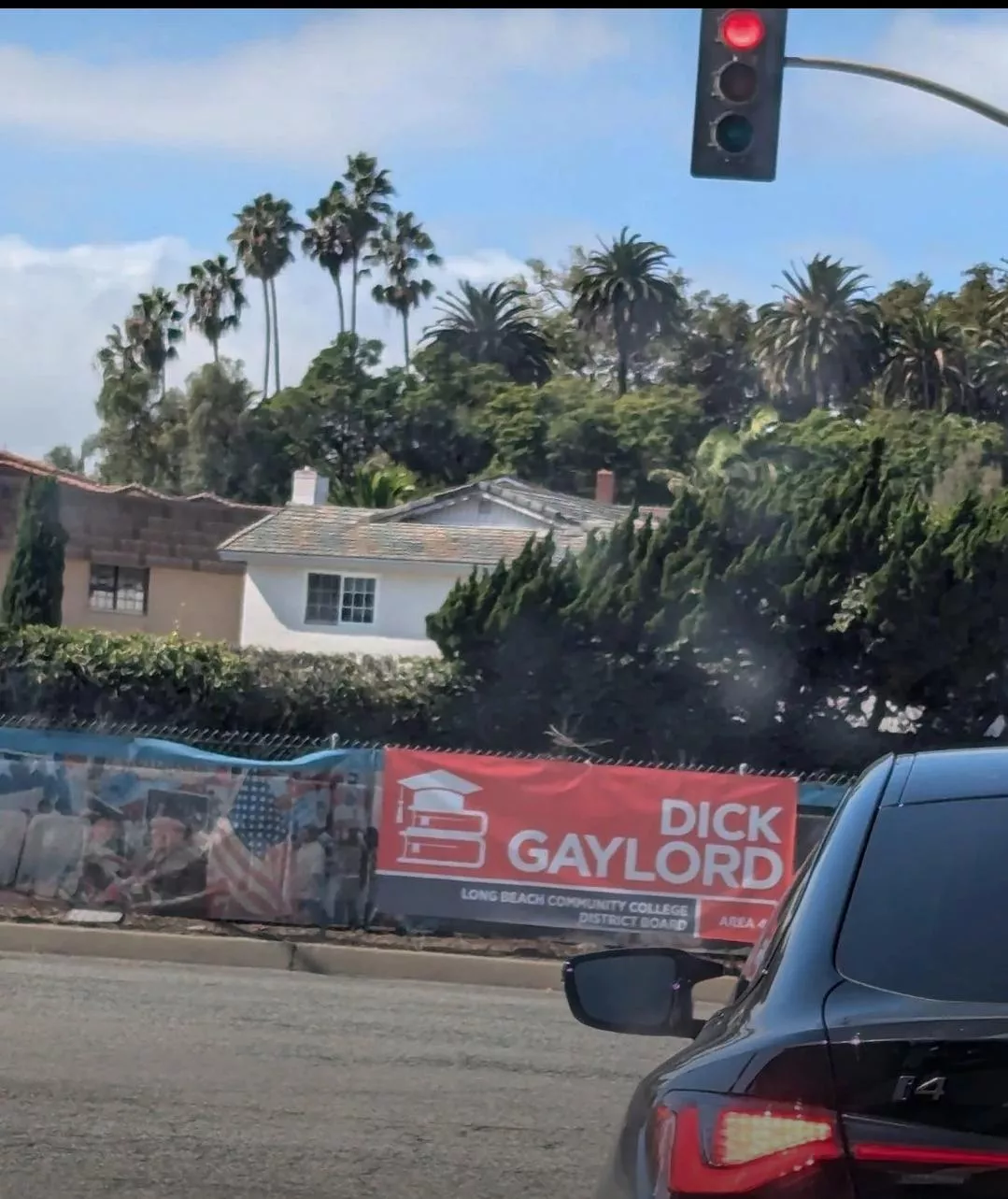 Public Service Rocks! posted by F1ghtM1lk1