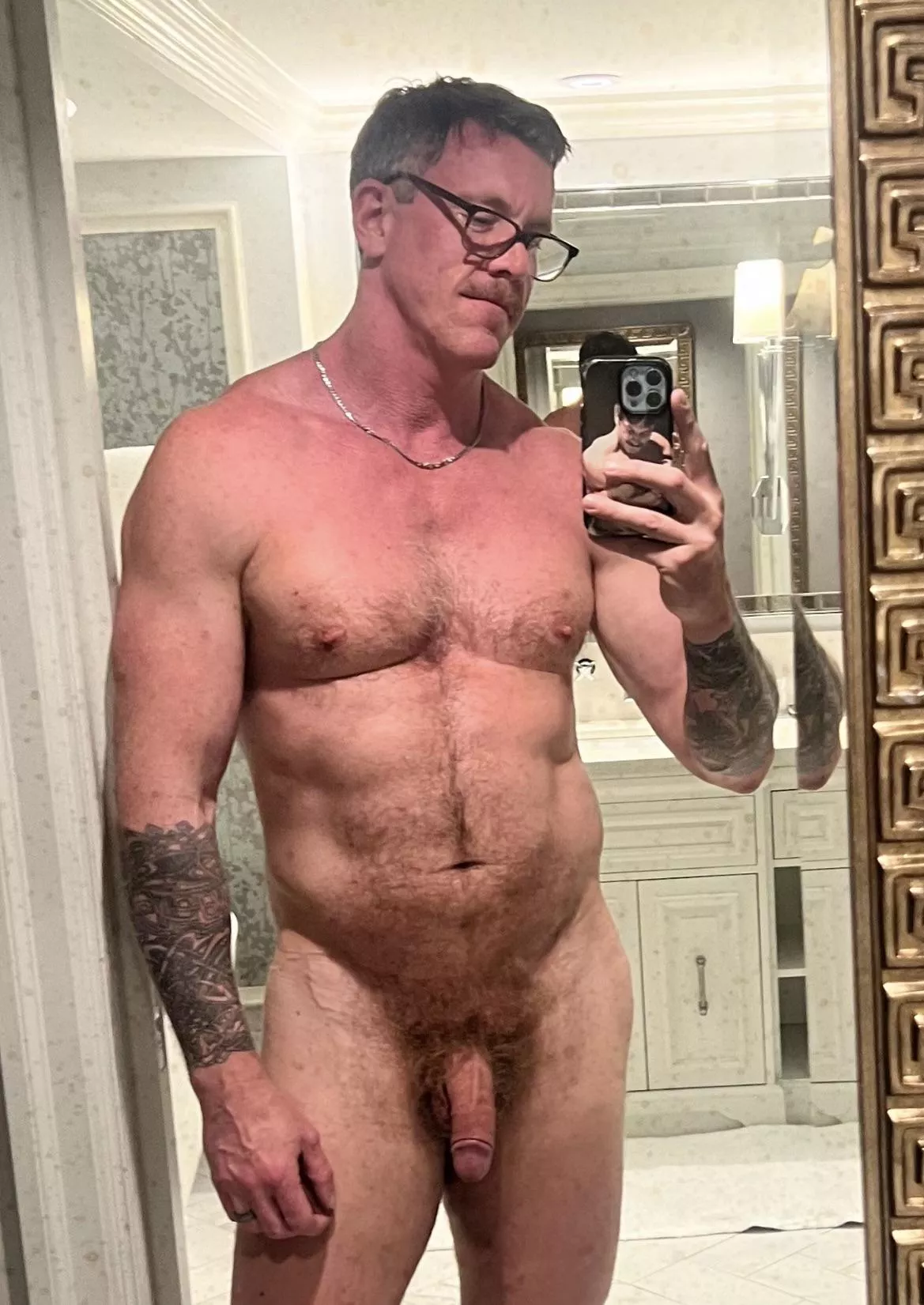 Selfie (50) posted by Rutabaggage