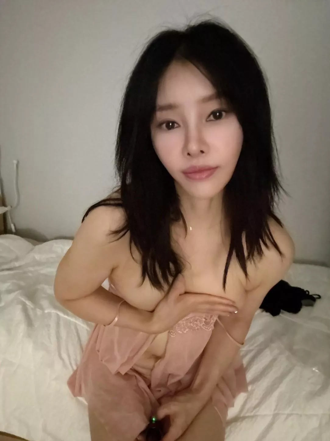 She's a 10 but already an Asian mom posted by sweetssakura