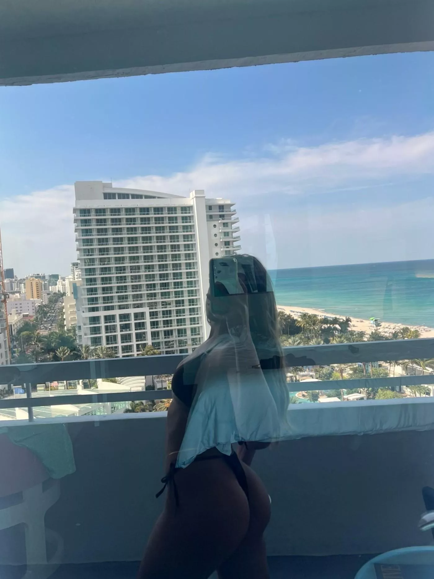 Sink your wood deep into my tanned body as waves crash against our passionate lovemaking session. posted by miamiachanel