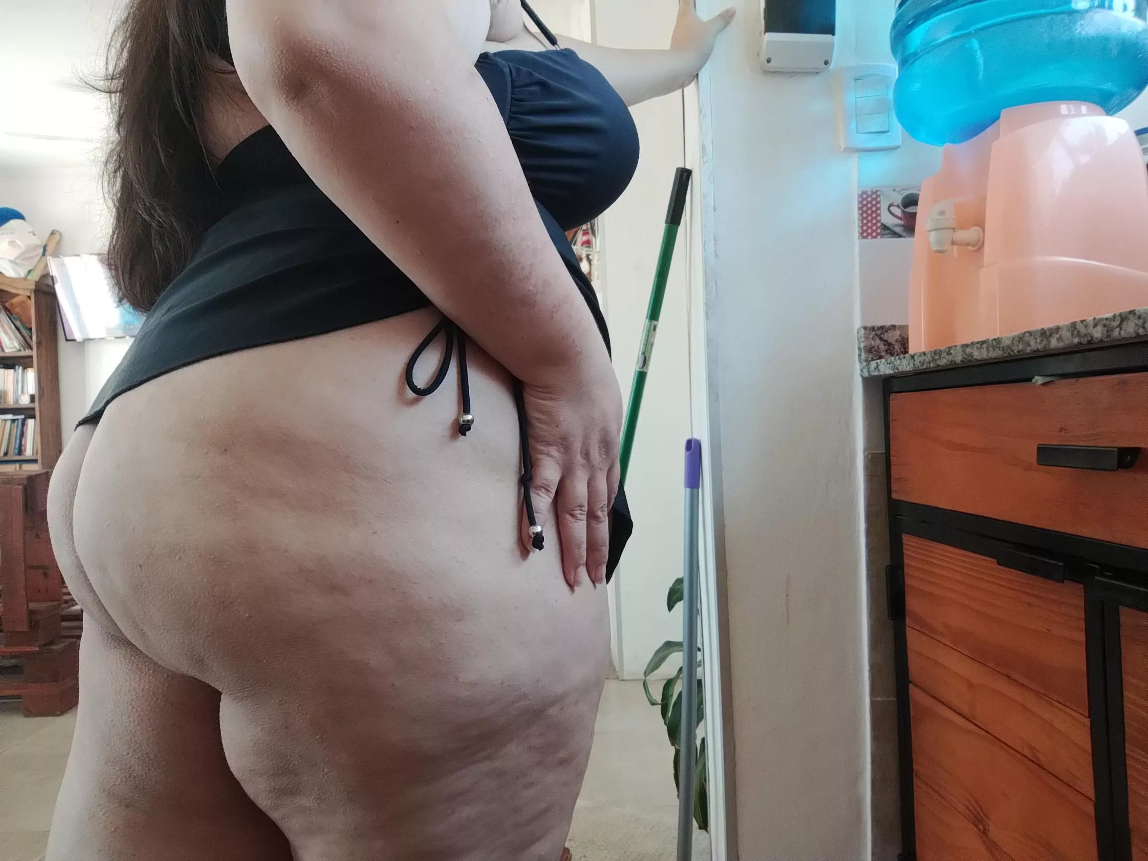 Stick your nose and smell hard posted by may-nelia