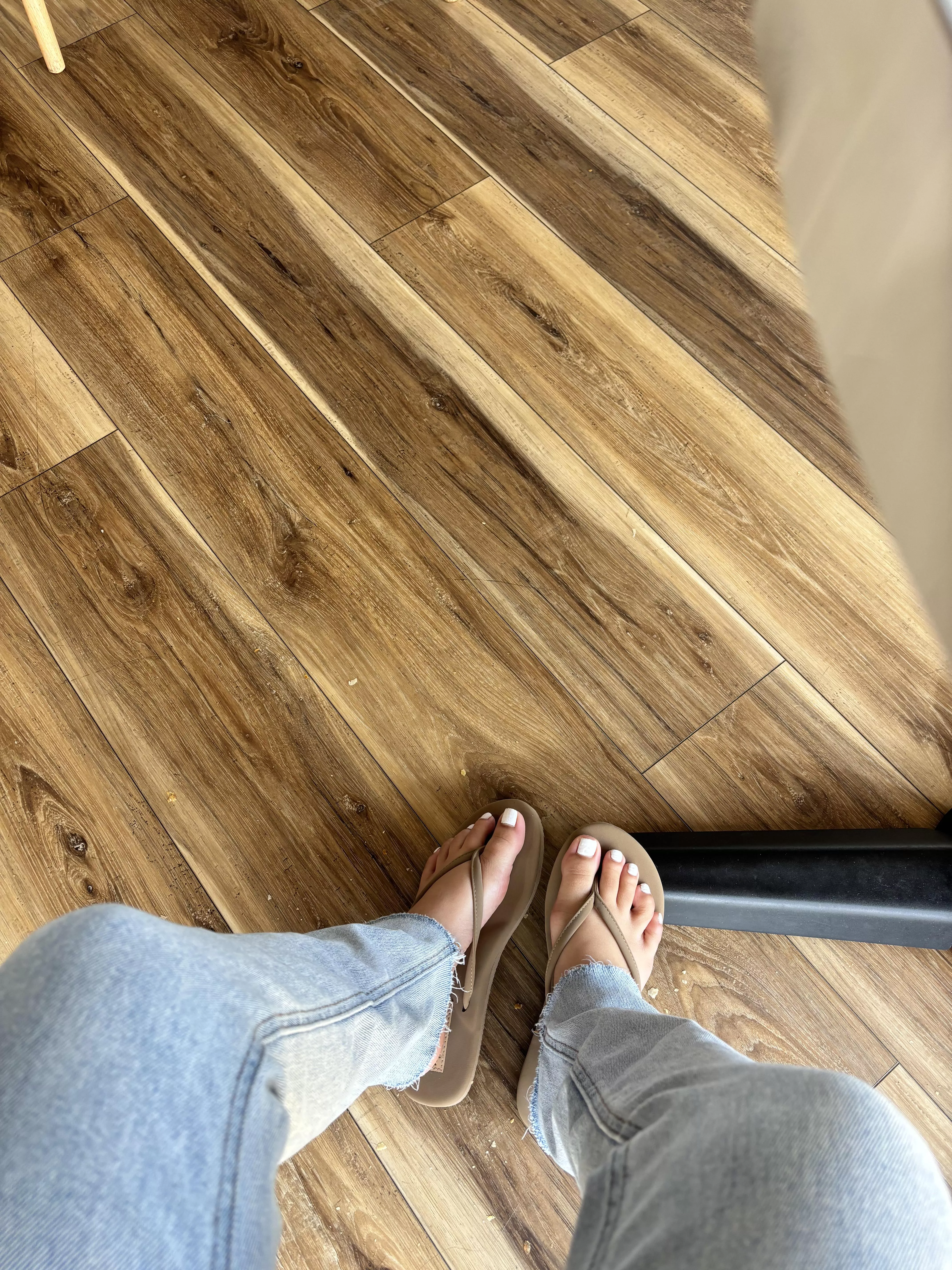 Waiting for my coffee  posted by LexiHartFeet