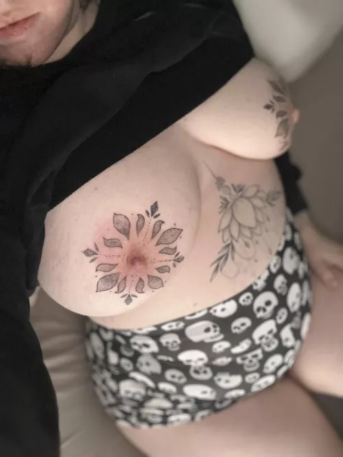 When my husband’s away, will you cum play..  by Zachie-xo