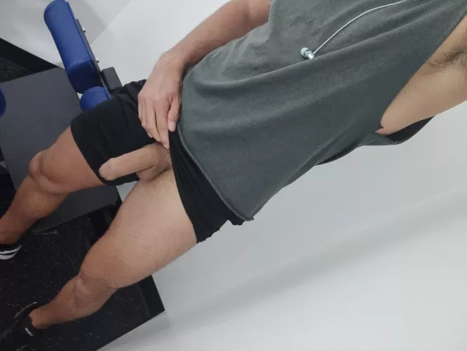 Come to the gym (28) by publicub