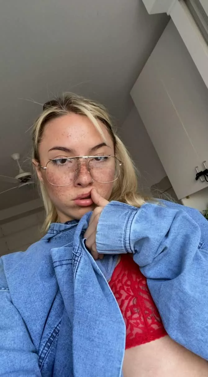 I bet I’m your new fav, right? 💖 posted by Princessfederaly