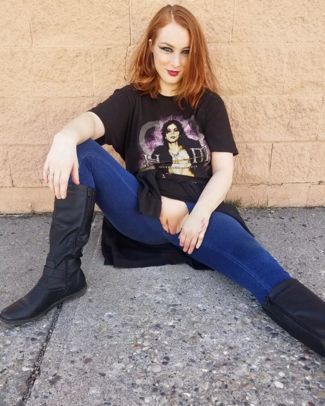 The Truth Is Out There posted by MorriganFrey