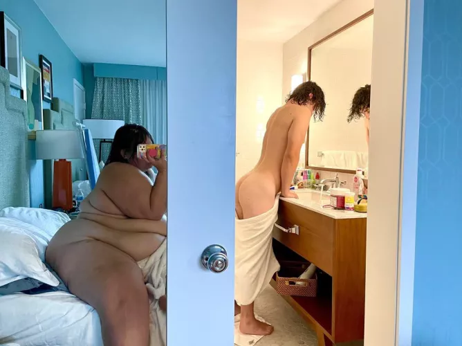 After my other account getting banned a year ago, I guess it’s time to start again and share some vintages 😮‍💨😮‍💨 by lowkeybuttstuff